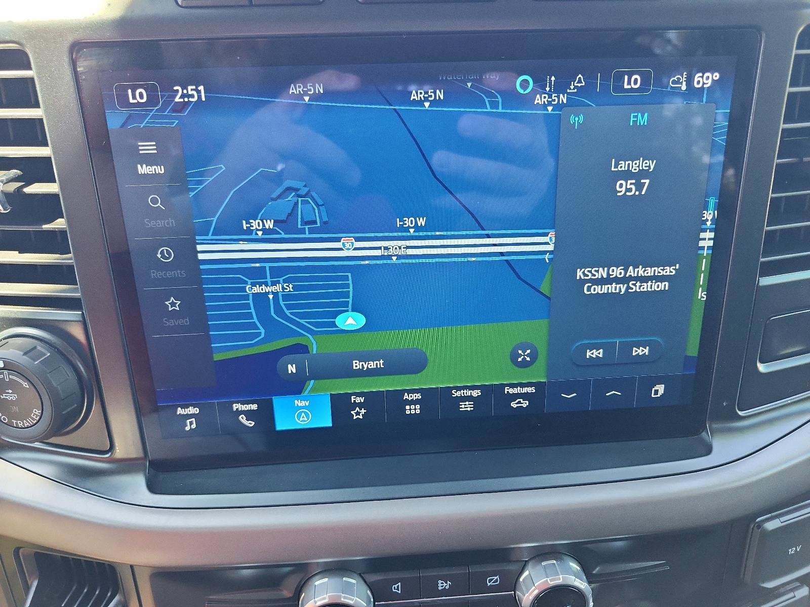 Used 2024 Ford F150 XLT w/ Mobile Office Package image 15