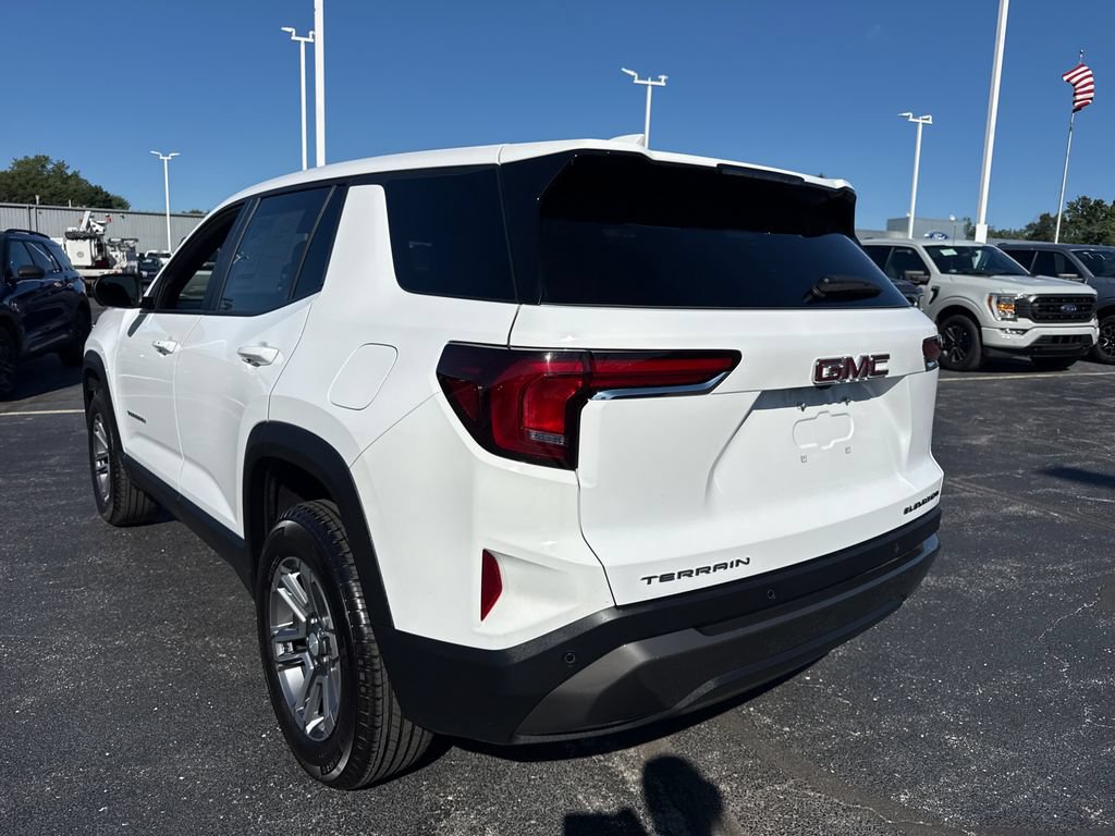 Used 2026 GMC Terrain Elevation FWD image 10