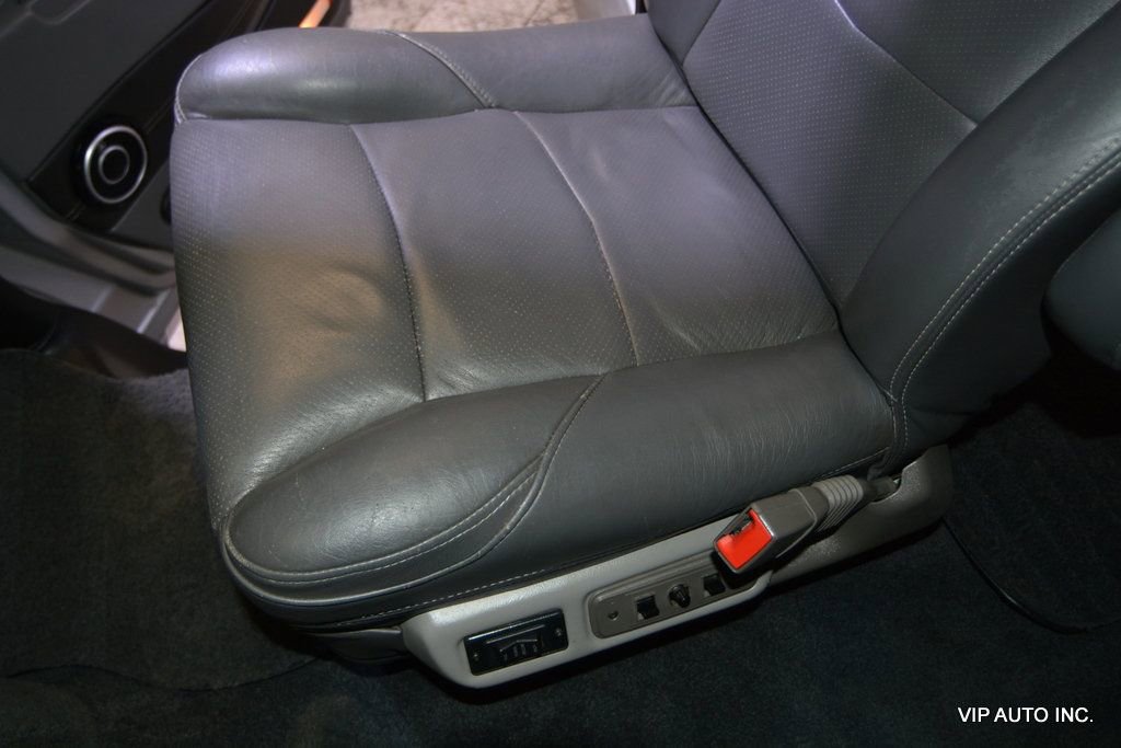 Used 2020 GMC Savana 2500 Extended w/ Enhanced Convenience Package image 25