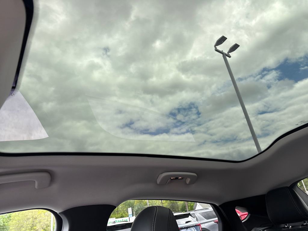 Used 2024 Ford Mustang Mach-E Premium image 41