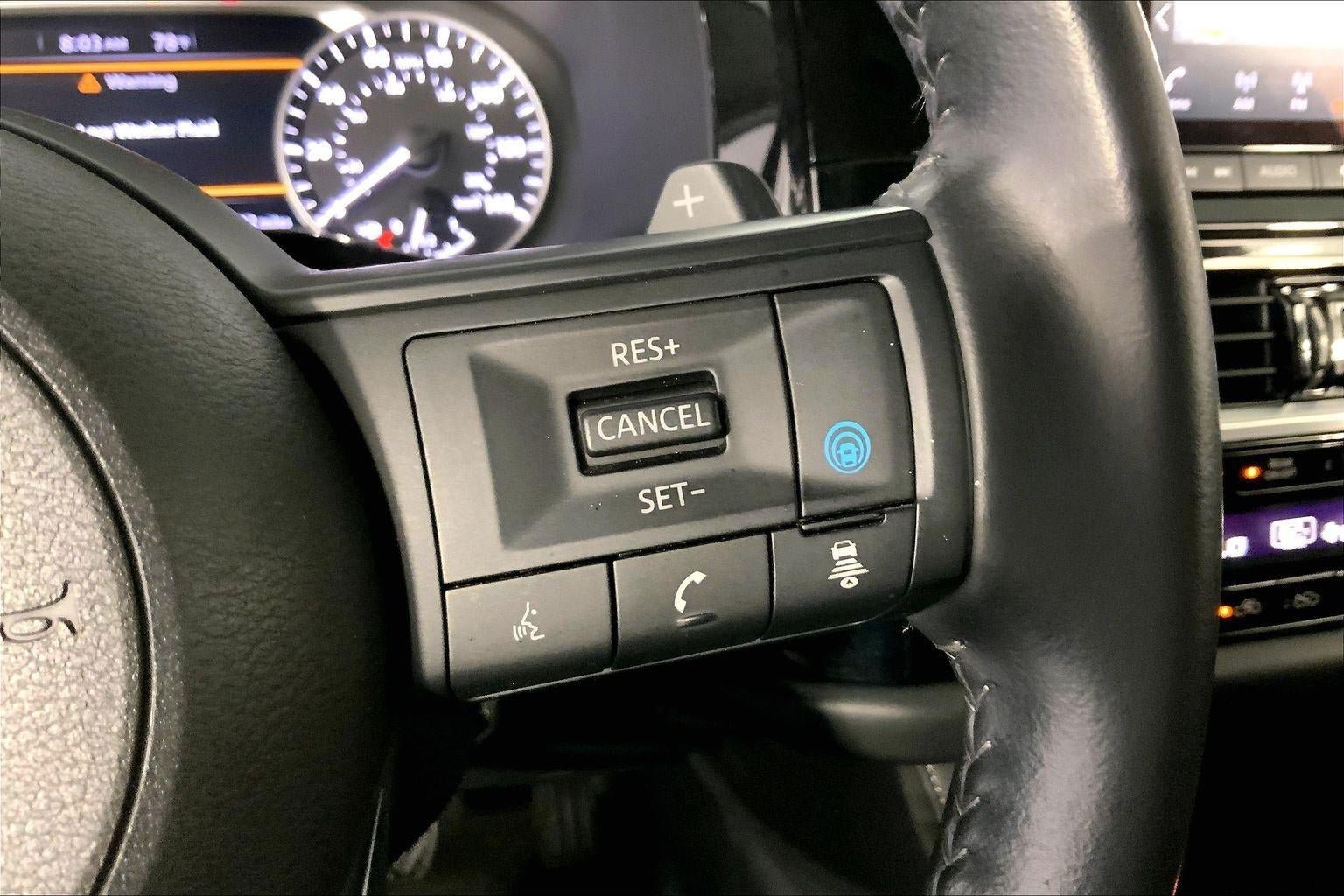 Used 2025 Nissan Pathfinder SV AWD/4WD image 11