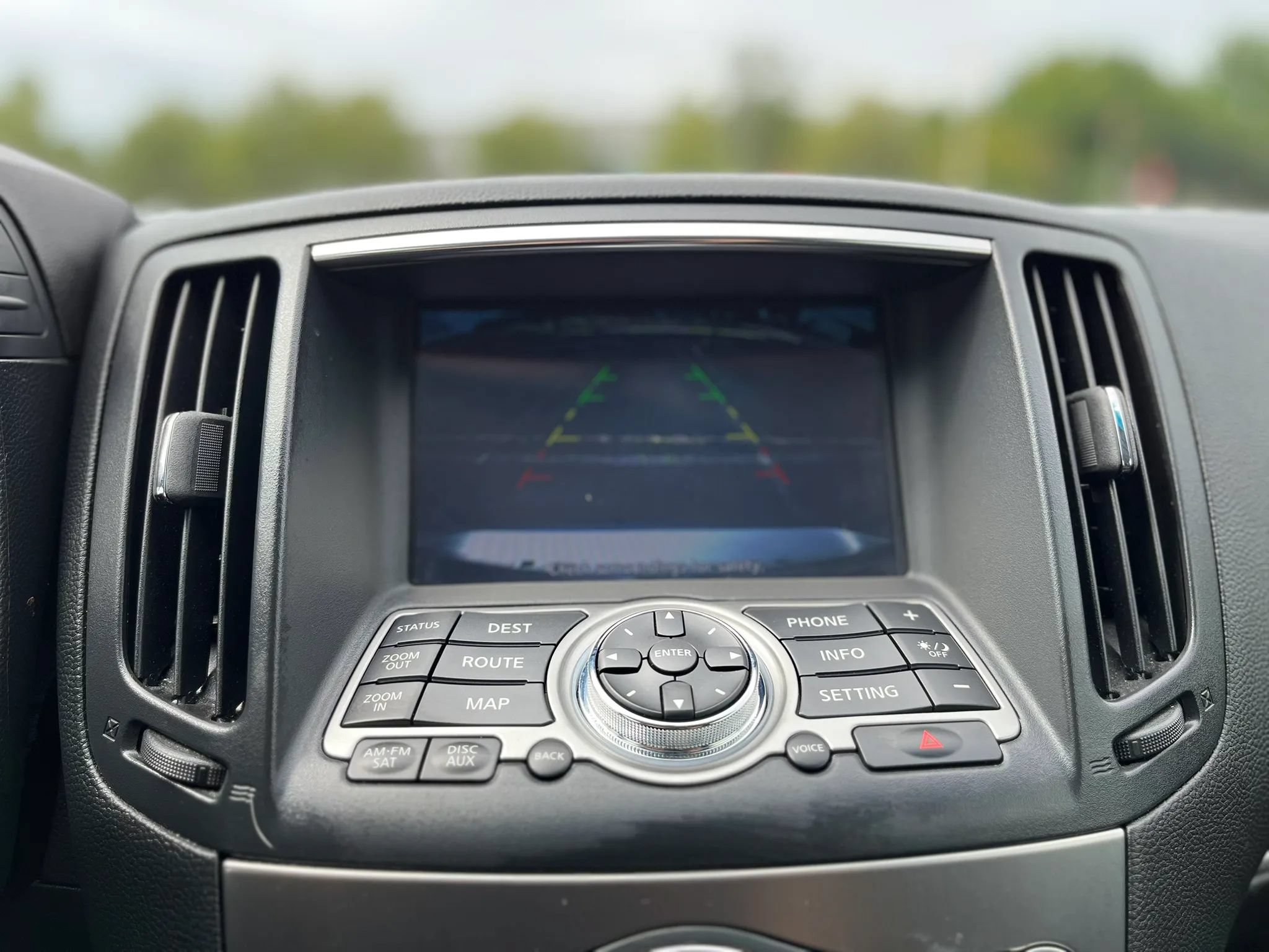 Used 2015 INFINITI Q40 w/ Navigation Package RWD image 17