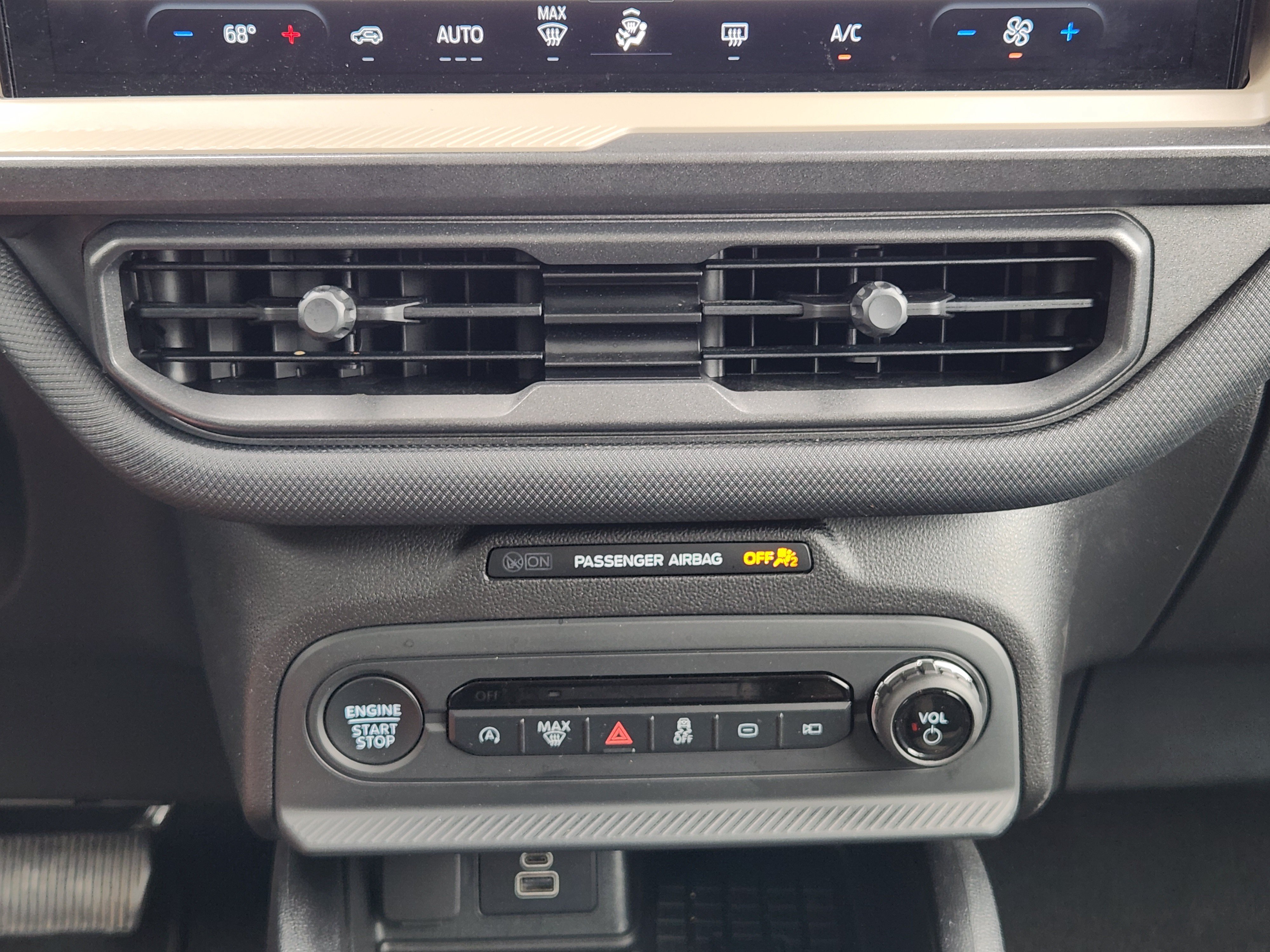 Used 2025 Ford Bronco Sport Big Bend AWD/4WD image 21