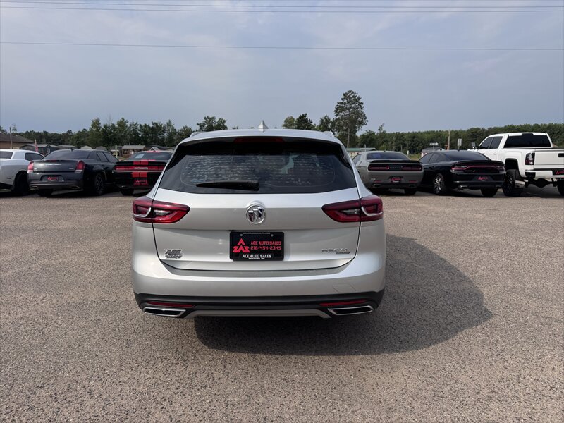 Used 2019 Buick Regal Preferred AWD/4WD image 8
