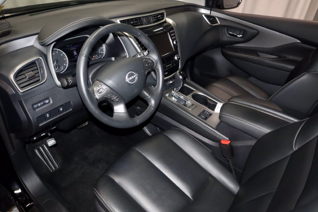 Certified 2024 Nissan Murano SV w/ SV Midnight Edition Package AWD/4WD image 25