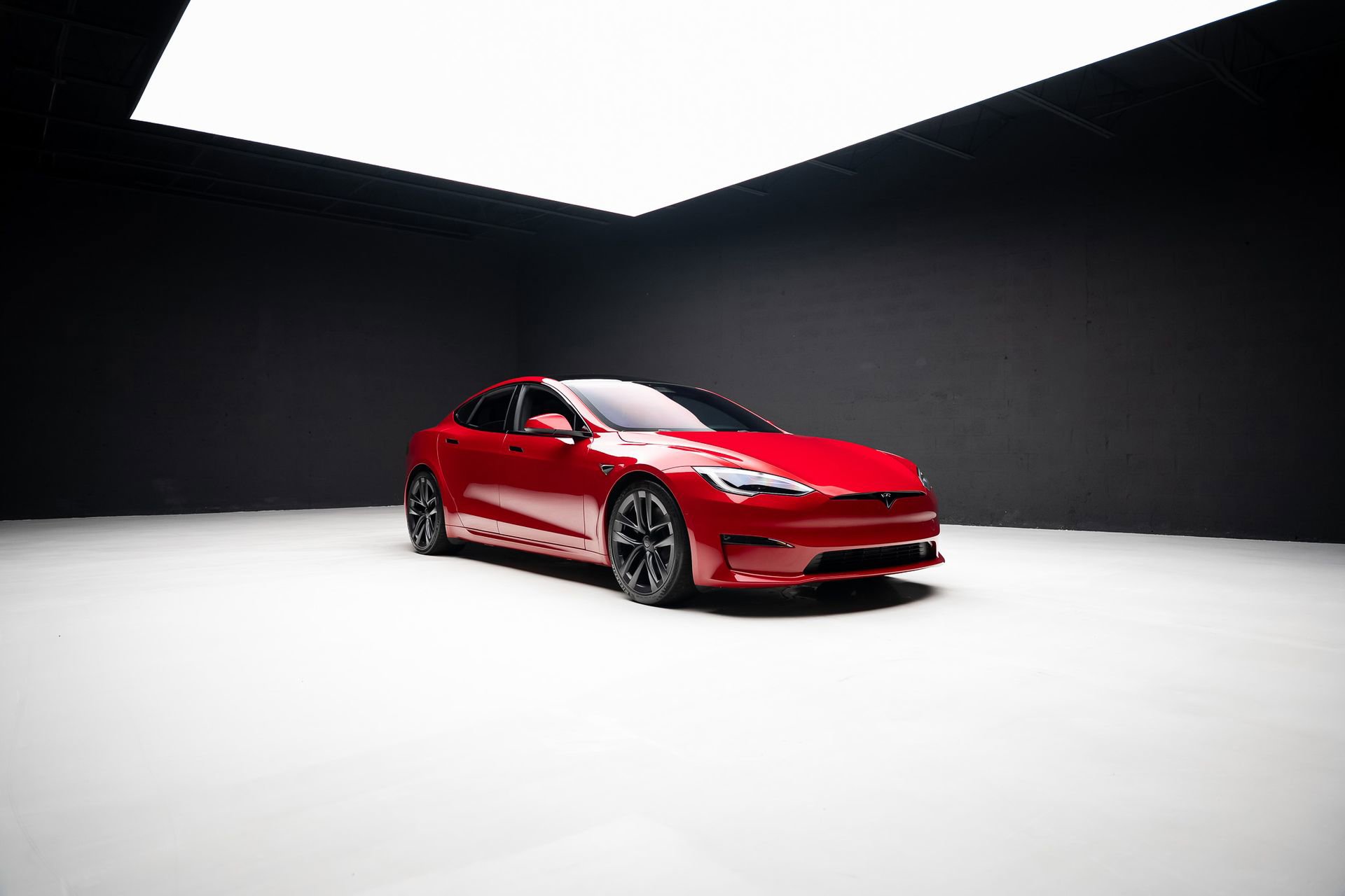 Used 2022 Tesla Model S Plaid image 75