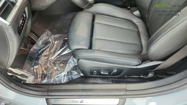 Used 2025 BMW M340i Sedan RWD image 33