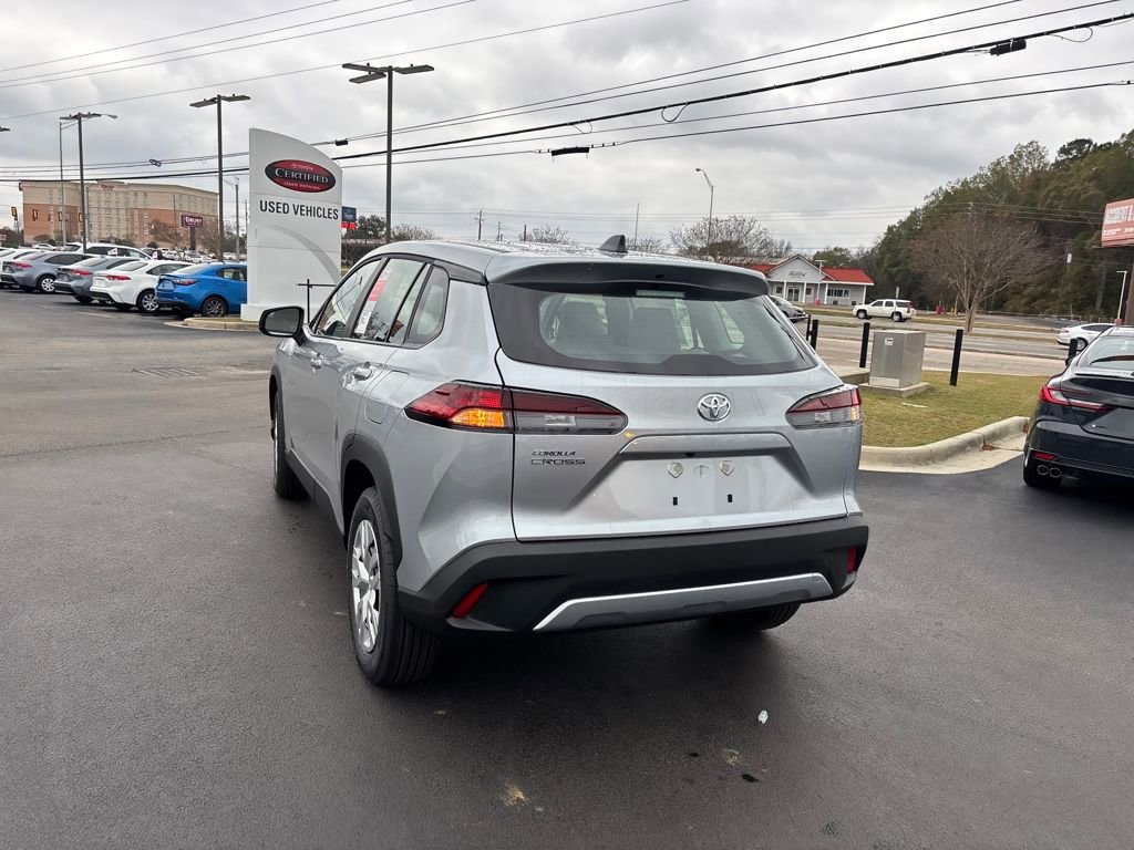 New 2026 Toyota Corolla Cross L image 3
