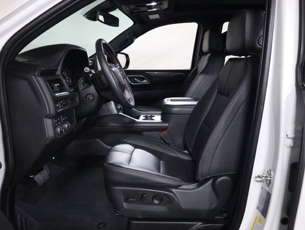 Used 2021 Chevrolet Tahoe RST w/ Luxury Package AWD/4WD image 43