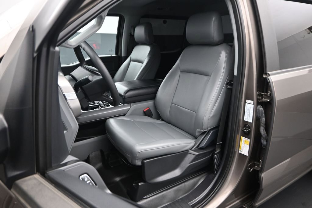 Used 2023 Ford F150 Lightning Pro w/ Tow Technology Package AWD/4WD image 9