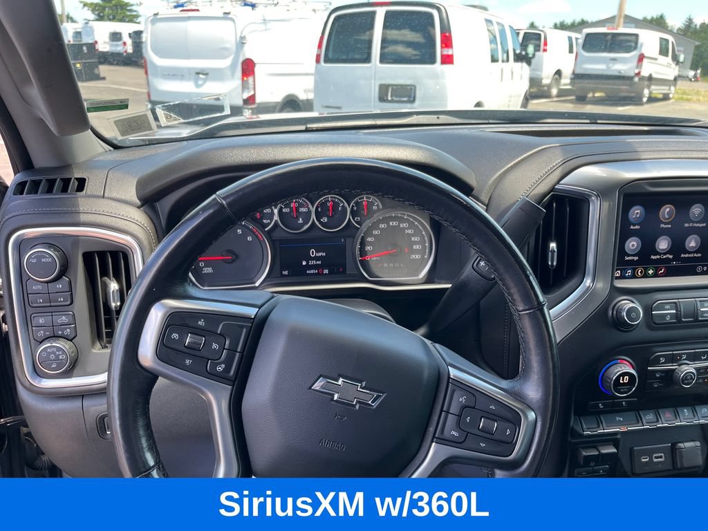 Used 2022 Chevrolet Silverado 1500 LT Trail Boss w/ LT Trail Boss Premium Package AWD/4WD image 14