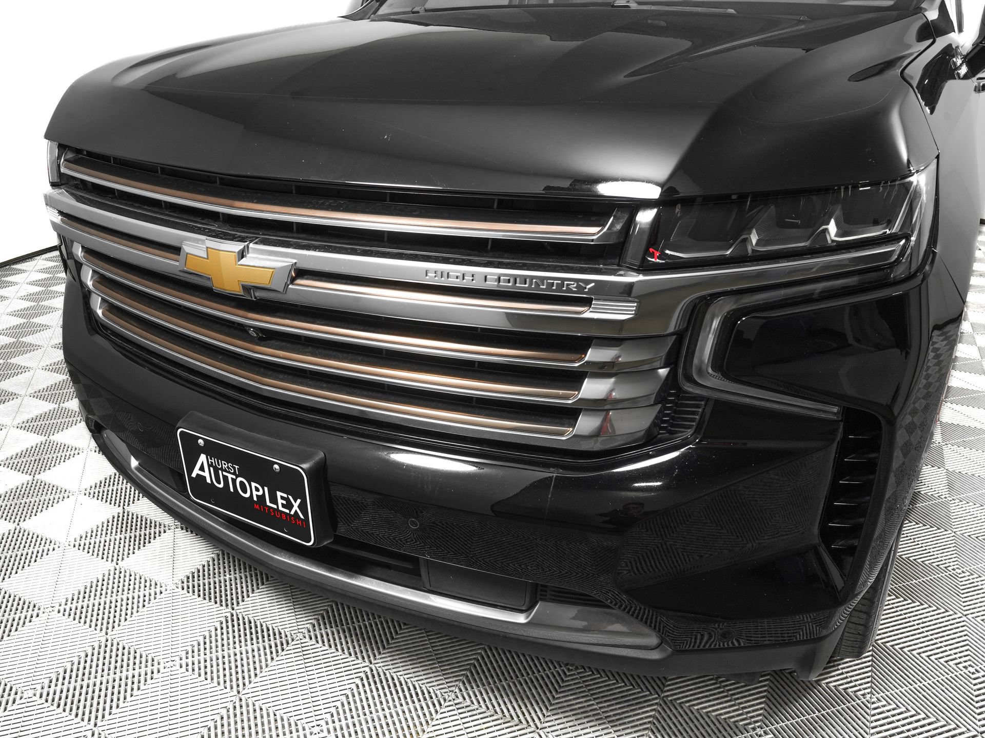 Used 2023 Chevrolet Tahoe High Country w/ Premium Package RWD image 33