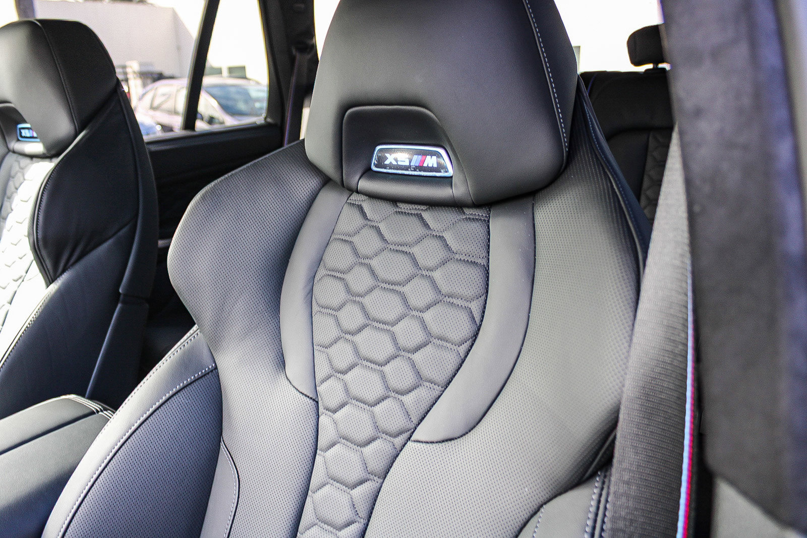 New 2026 BMW X5 M Competition w/ Executive Package image 25