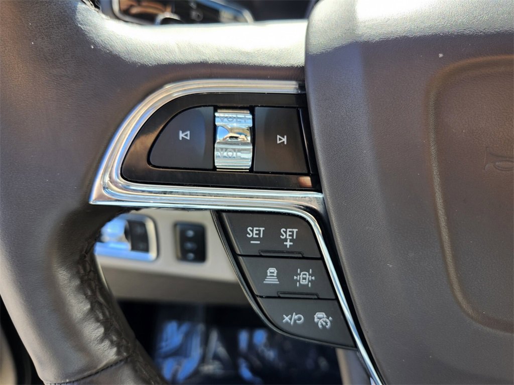 Certified 2022 Lincoln Navigator Reserve image 23