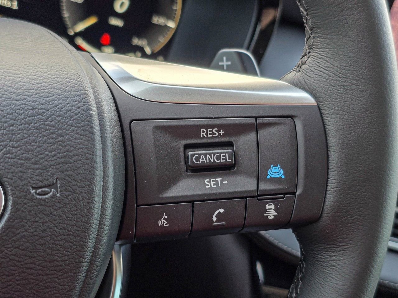 New 2026 INFINITI QX60 Luxe image 24