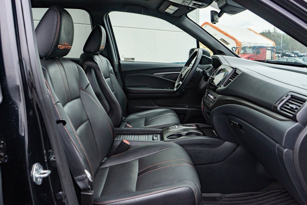 Certified 2023 Honda Passport TrailSport image 22