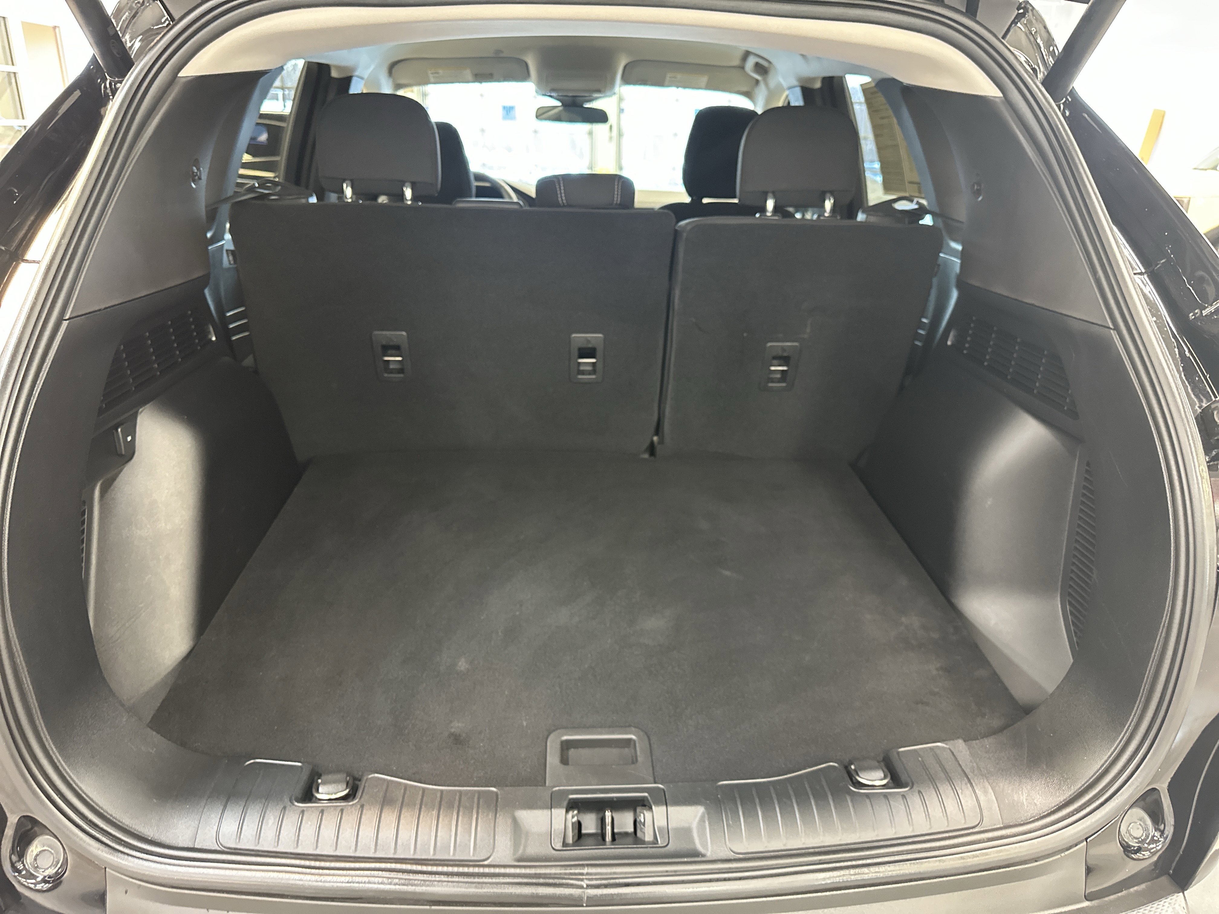 Used 2023 Ford Escape Active image 6