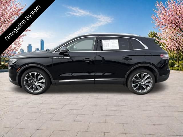 Certified 2023 Lincoln Nautilus Reserve w/ Luxury Package AWD/4WD image 3