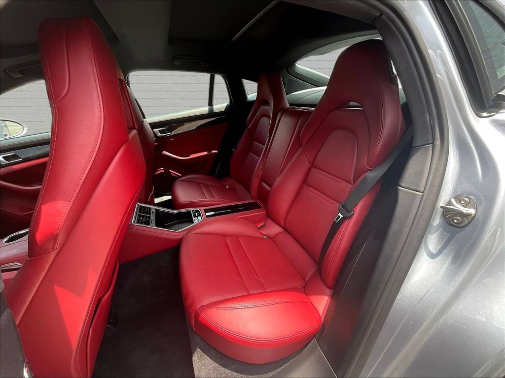 Used 2020 Porsche Panamera 4 AWD/4WD image 19