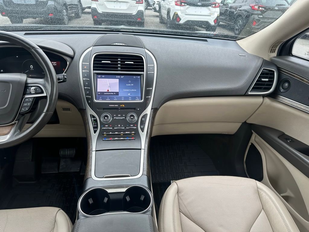 Used 2020 Lincoln Nautilus Reserve image 23