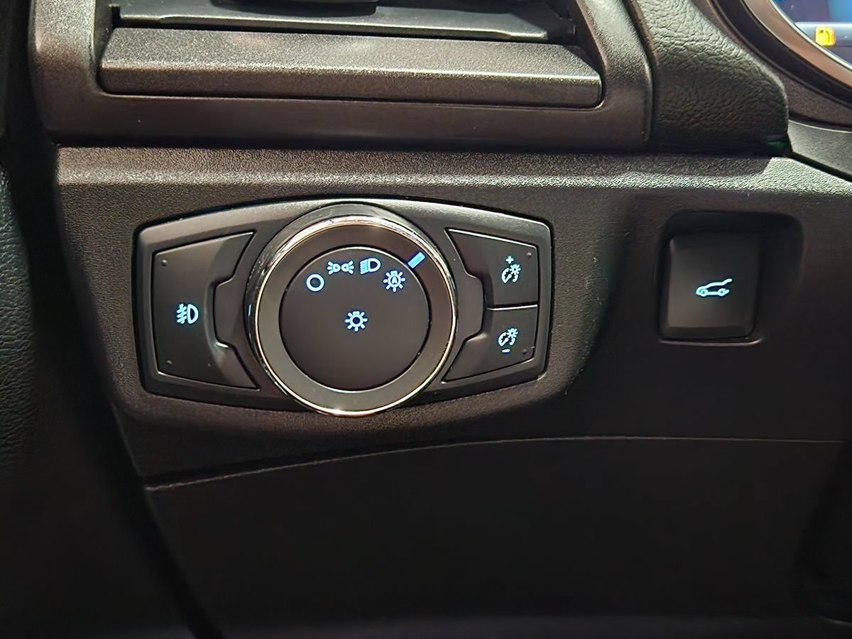 Used 2017 Ford Fusion Titanium FWD image 42