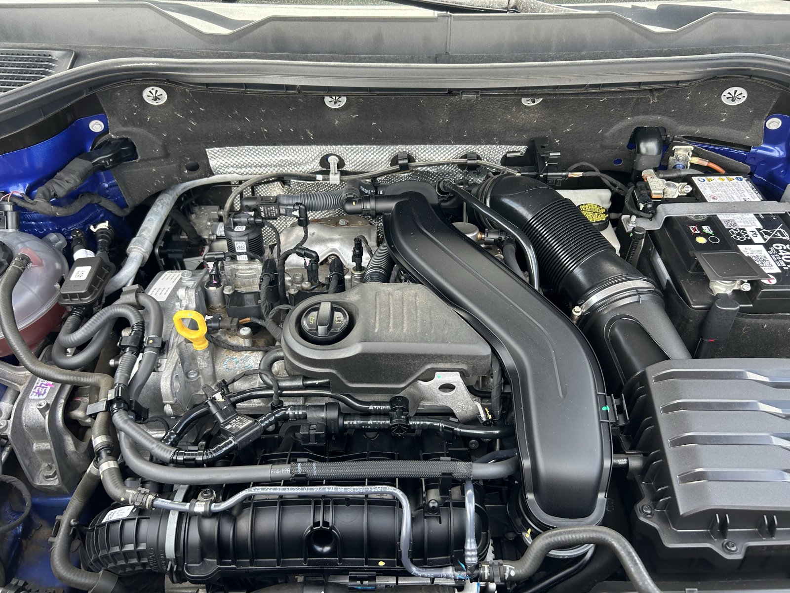 Used 2024 Volkswagen Taos SE image 33