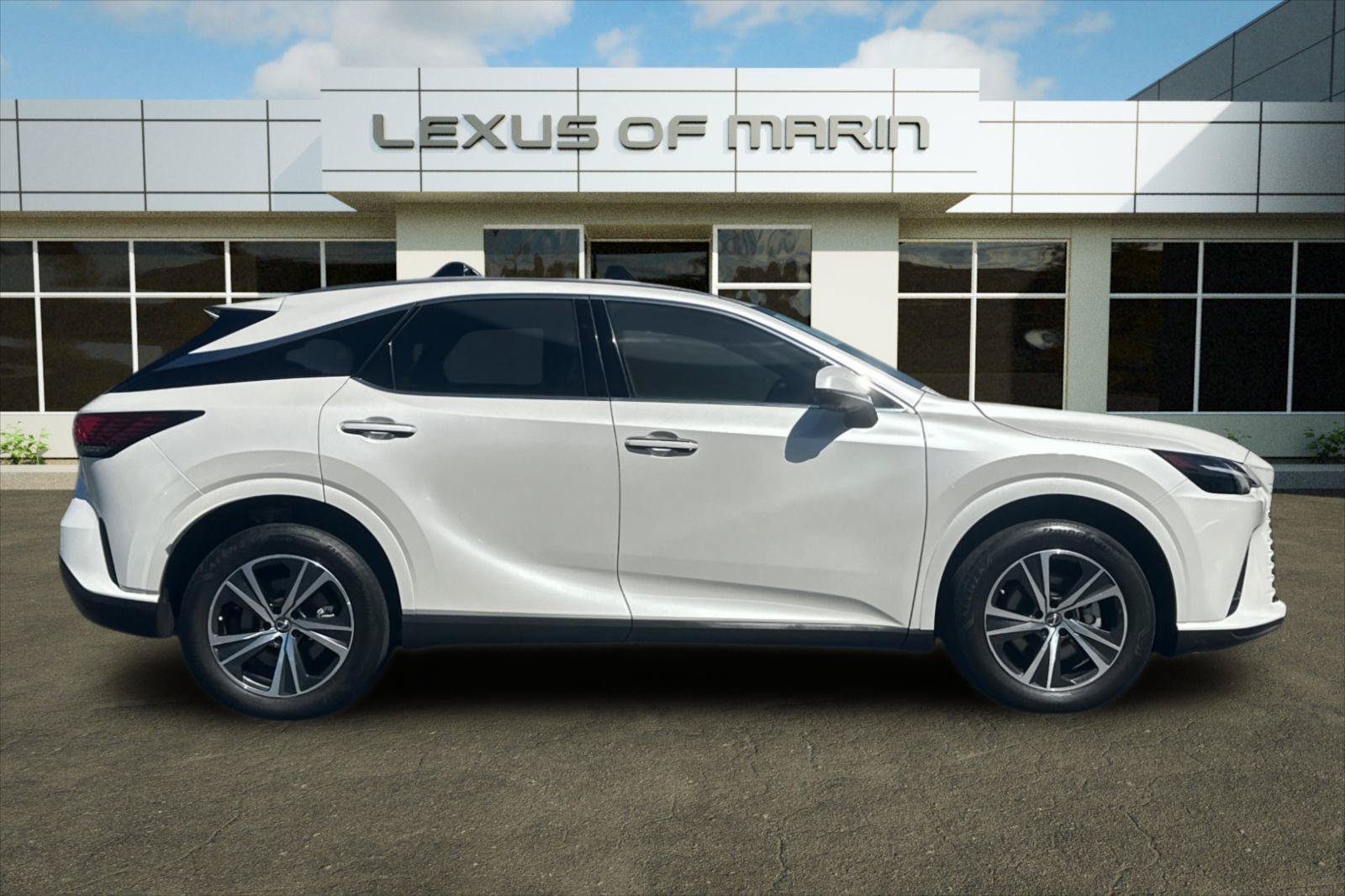 Used 2024 Lexus RX 350 Premium w/ Accessory Package (Z1) FWD image 8