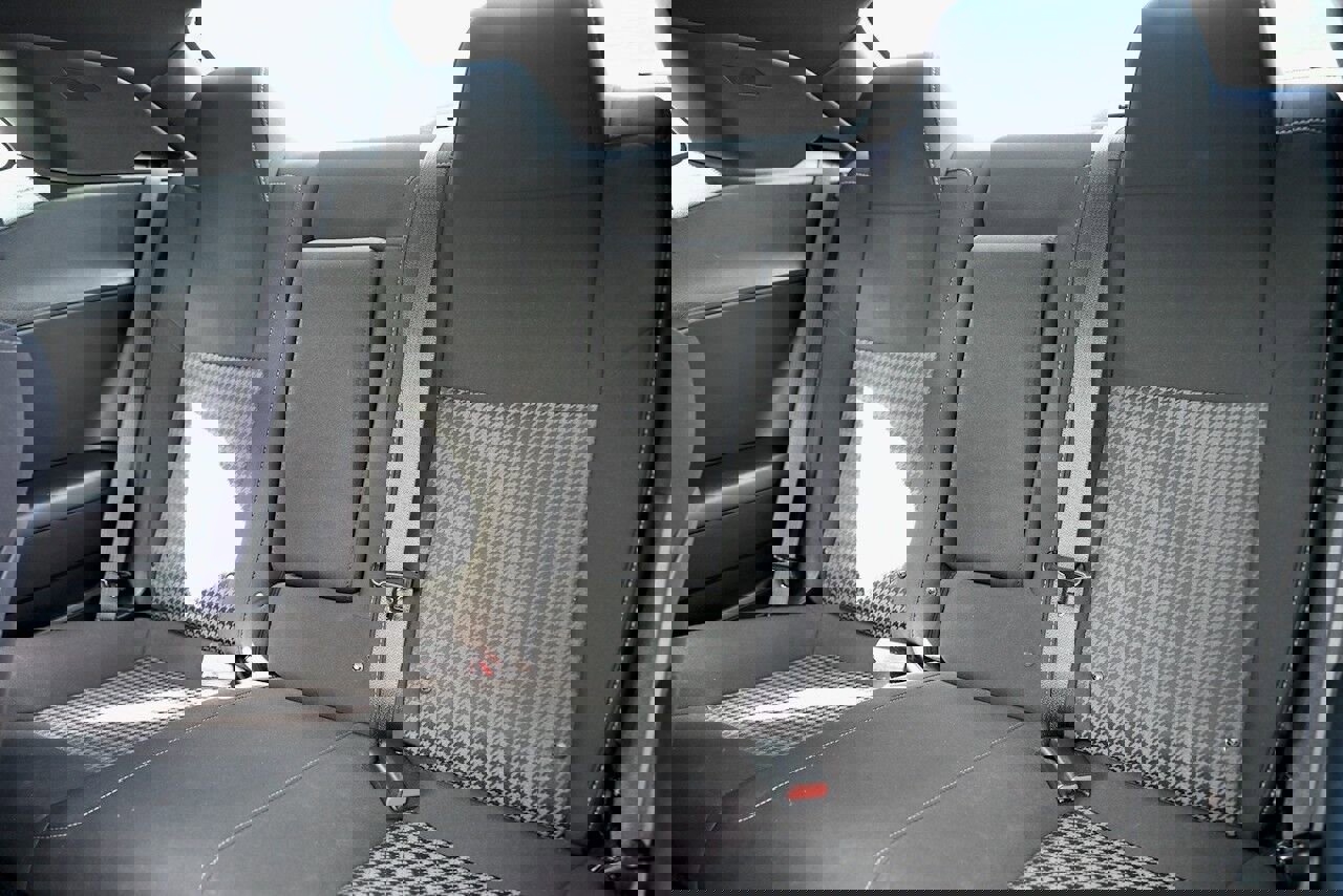 Used 2022 Dodge Challenger GT image 9