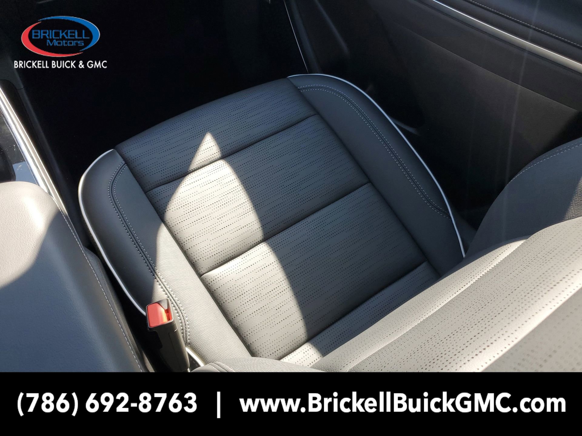New 2026 Buick Enclave Sport Touring FWD image 17