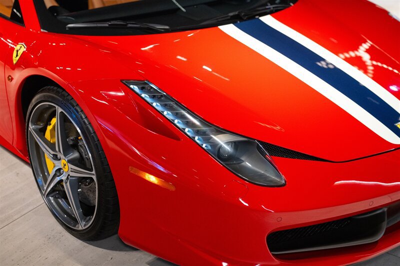 Used 2014 Ferrari 458 Spider RWD image 8