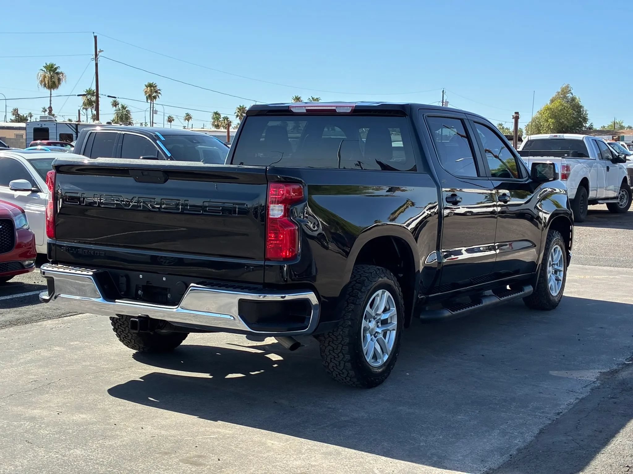Used 2021 Chevrolet Silverado 1500 LT w/ LPO, Dark Essentials Package RWD image 9