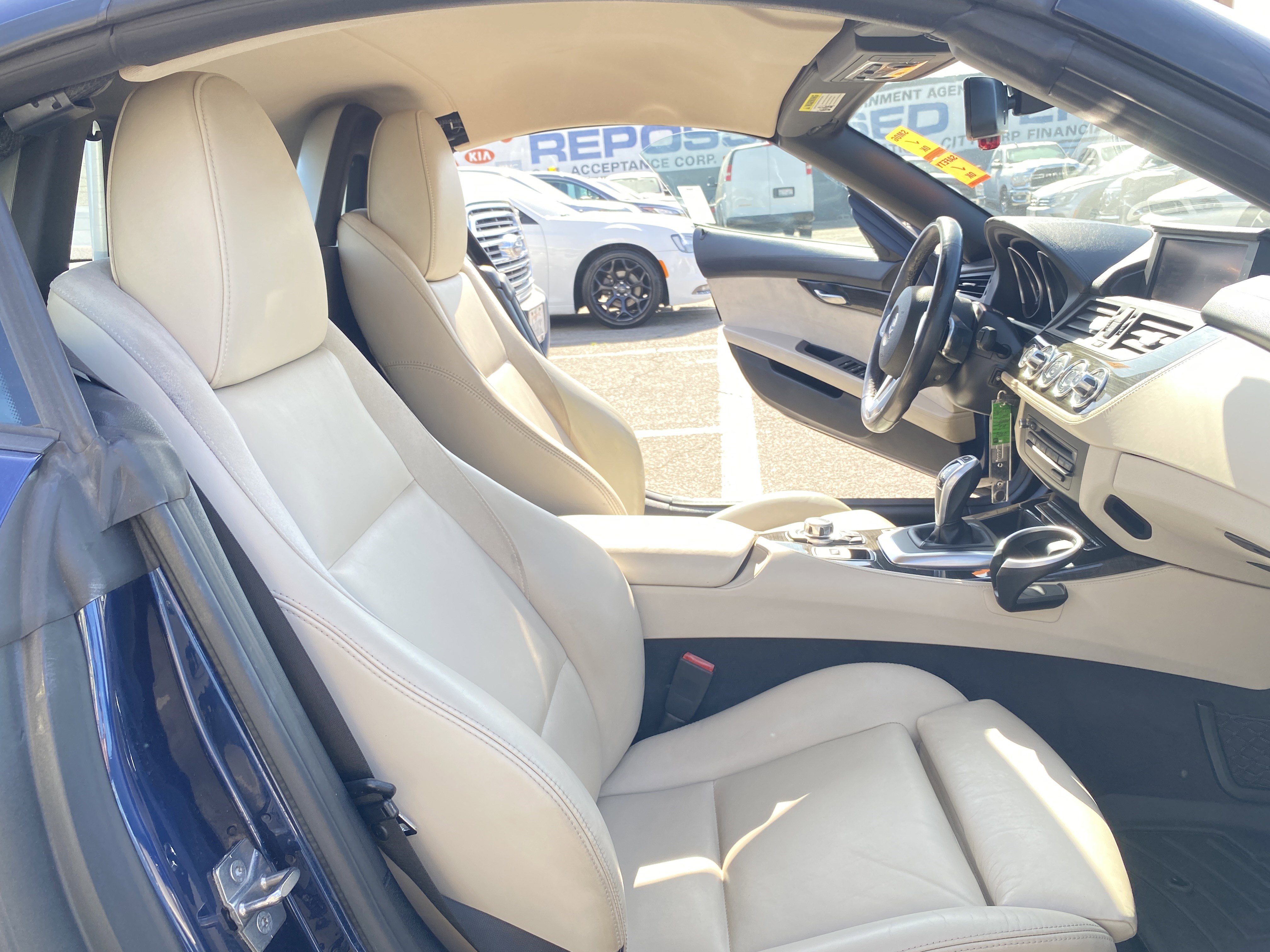 Used 2009 BMW Z4 sDrive35i w/ Premium Pkg image 15