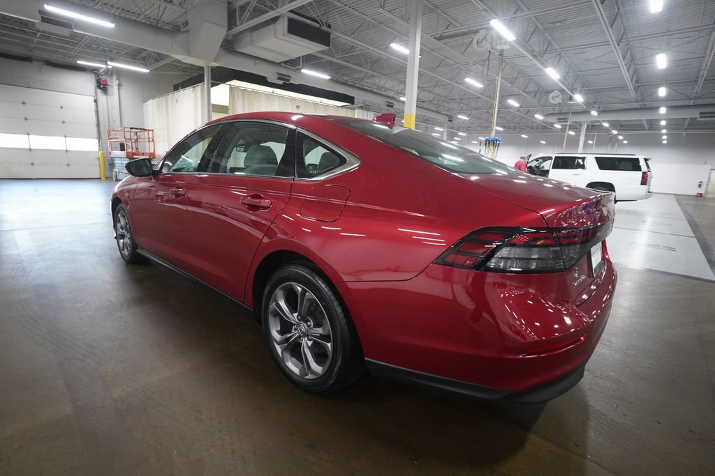 Certified 2024 Honda Accord EX image 33