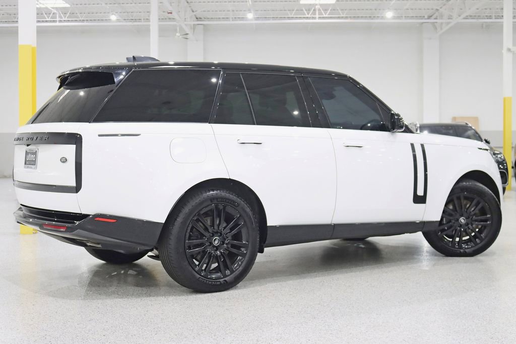 Used 2023 Land Rover Range Rover SE image 10