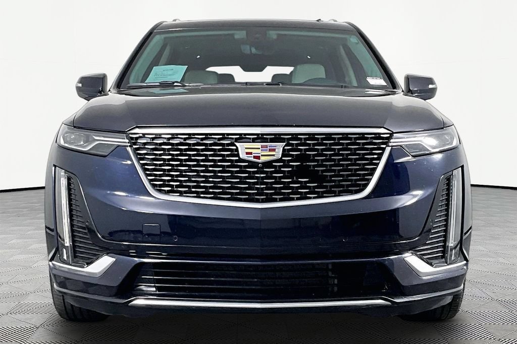 Certified 2021 Cadillac XT6 Premium Luxury FWD image 2