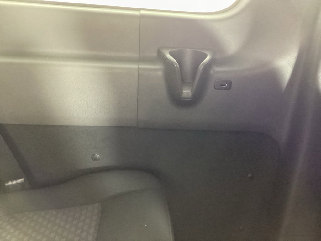 Used 2023 Ford Transit 350 XLT image 16