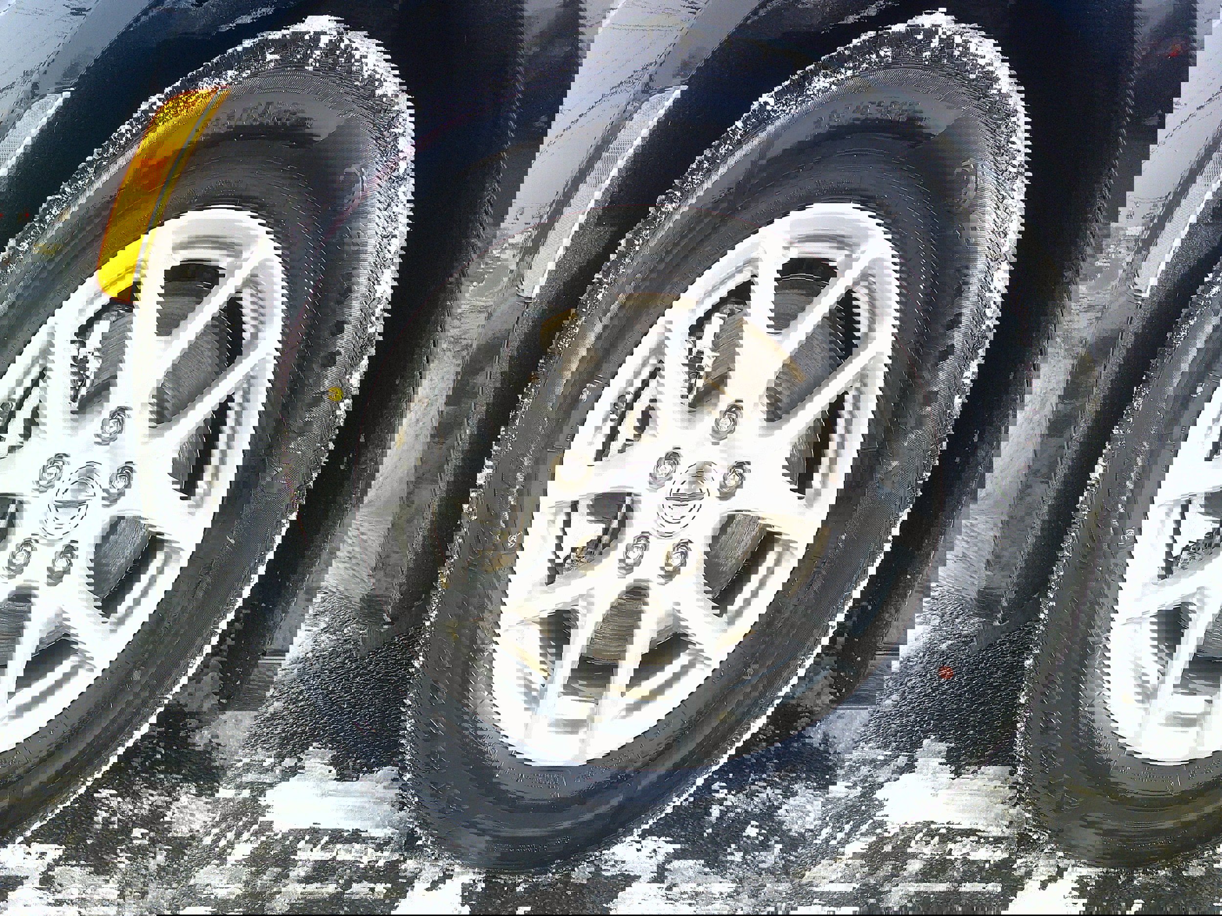 Used 2024 Chrysler Voyager LX image 12