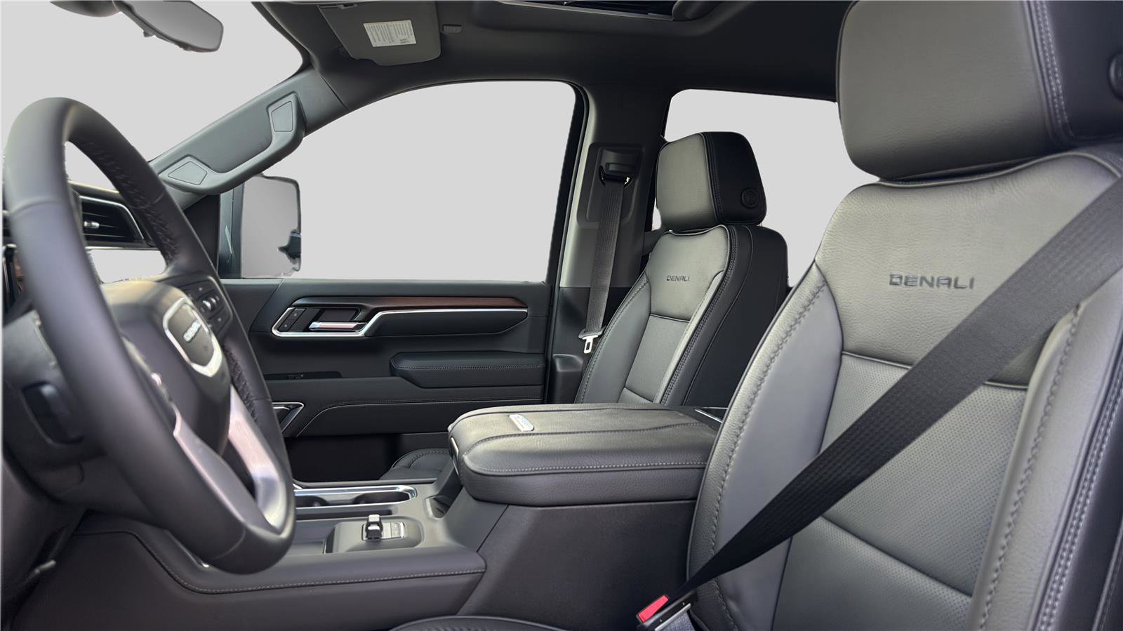 New 2026 GMC Sierra 2500 Denali w/ Denali Reserve Package image 17