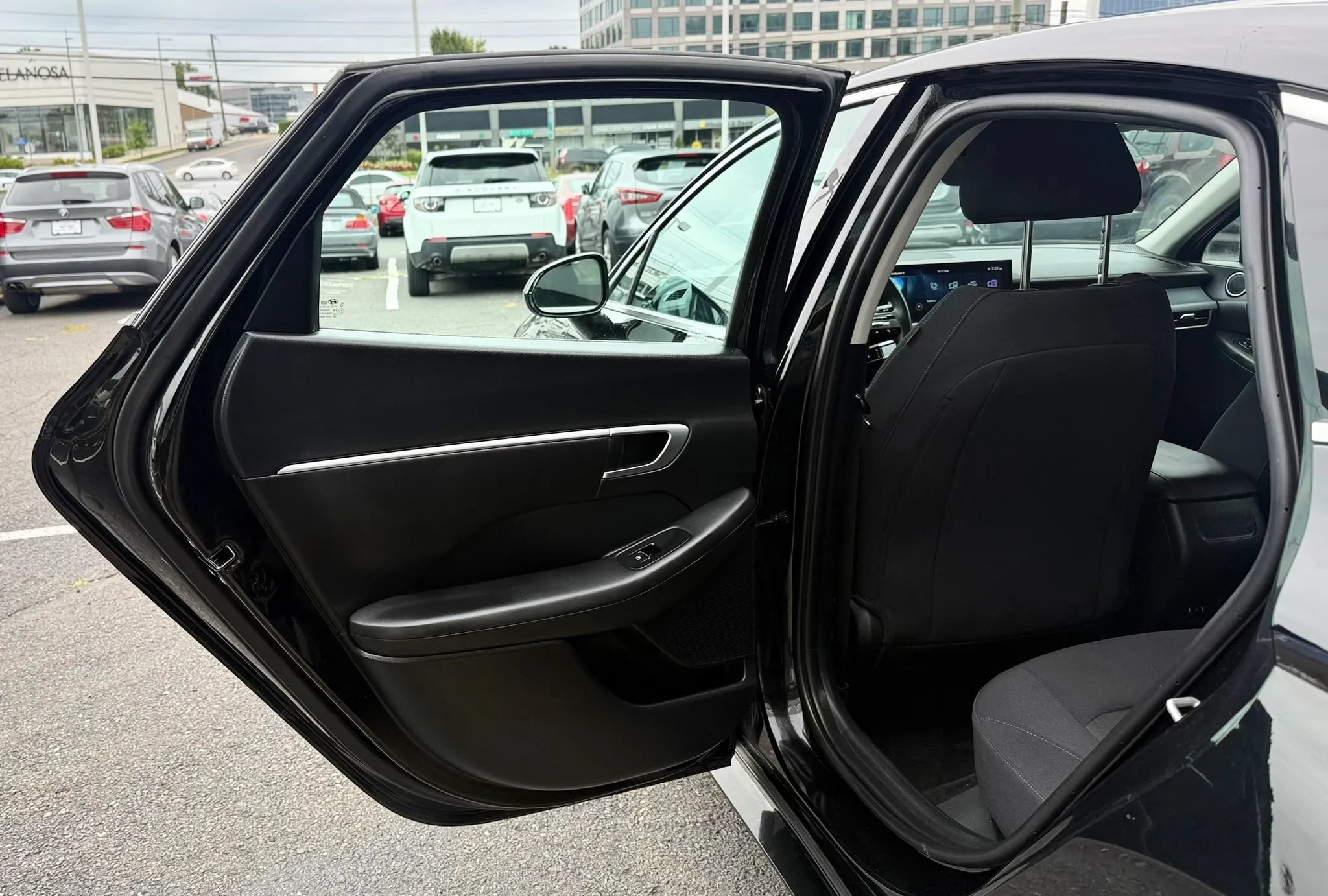 Used 2024 Hyundai Sonata SEL FWD image 24