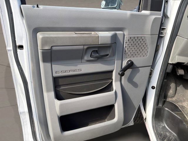 Used 2009 Ford E-350 and Econoline 350 Super Duty image 20