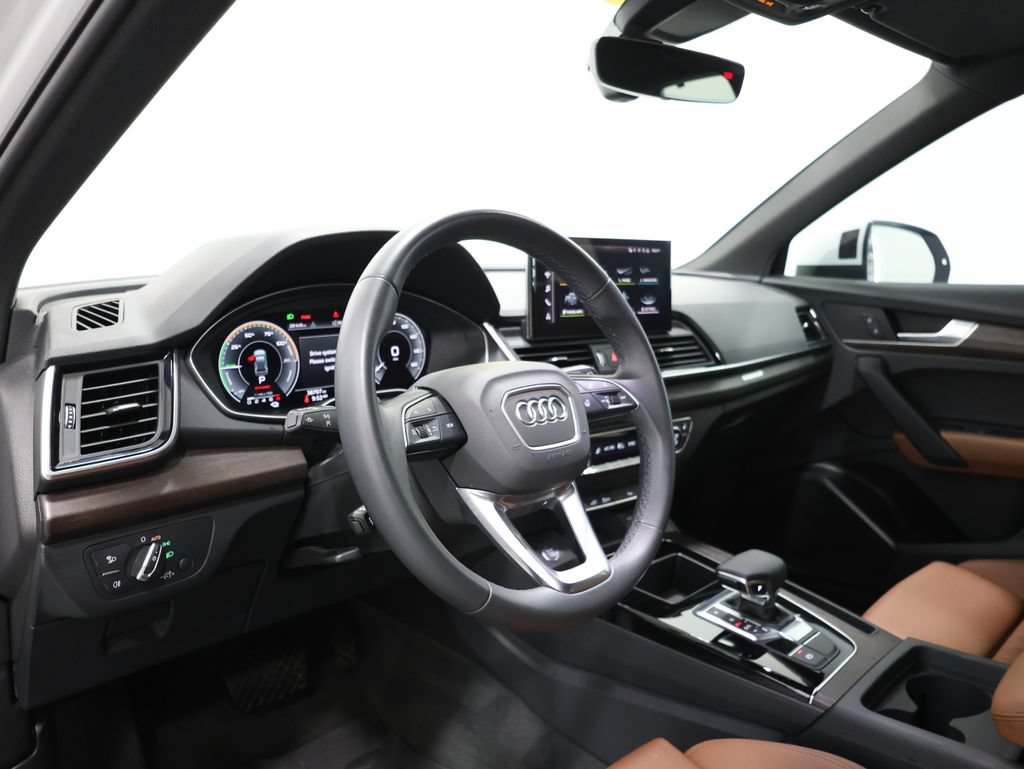 Certified 2024 Audi Q5 e Premium w/ Convenience Package AWD/4WD image 15