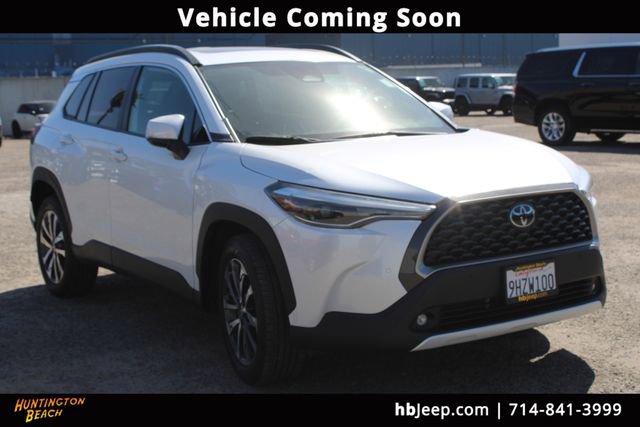 Used 2023 Toyota Corolla Cross XLE w/ Convenience Package
