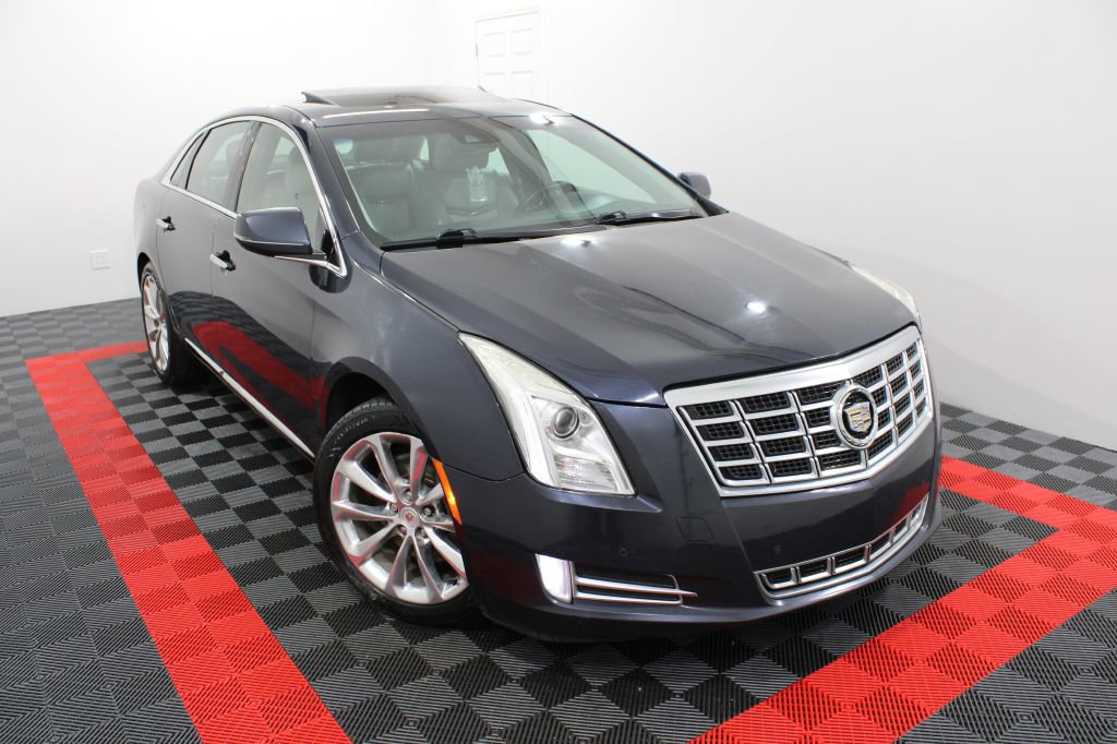 Used 2013 Cadillac XTS Luxury w/ Driver Awareness Package image 1