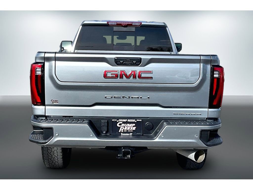 Used 2024 GMC Sierra 3500 Denali Ultimate image 4