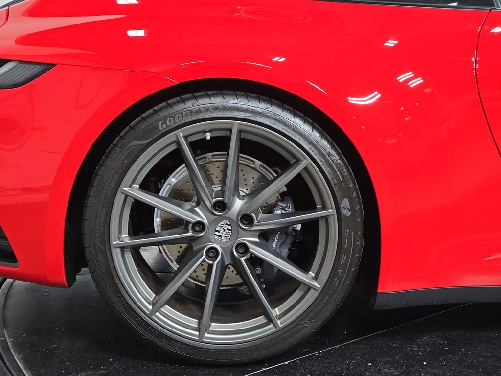 Certified 2024 Porsche 911 Carrera RWD image 29