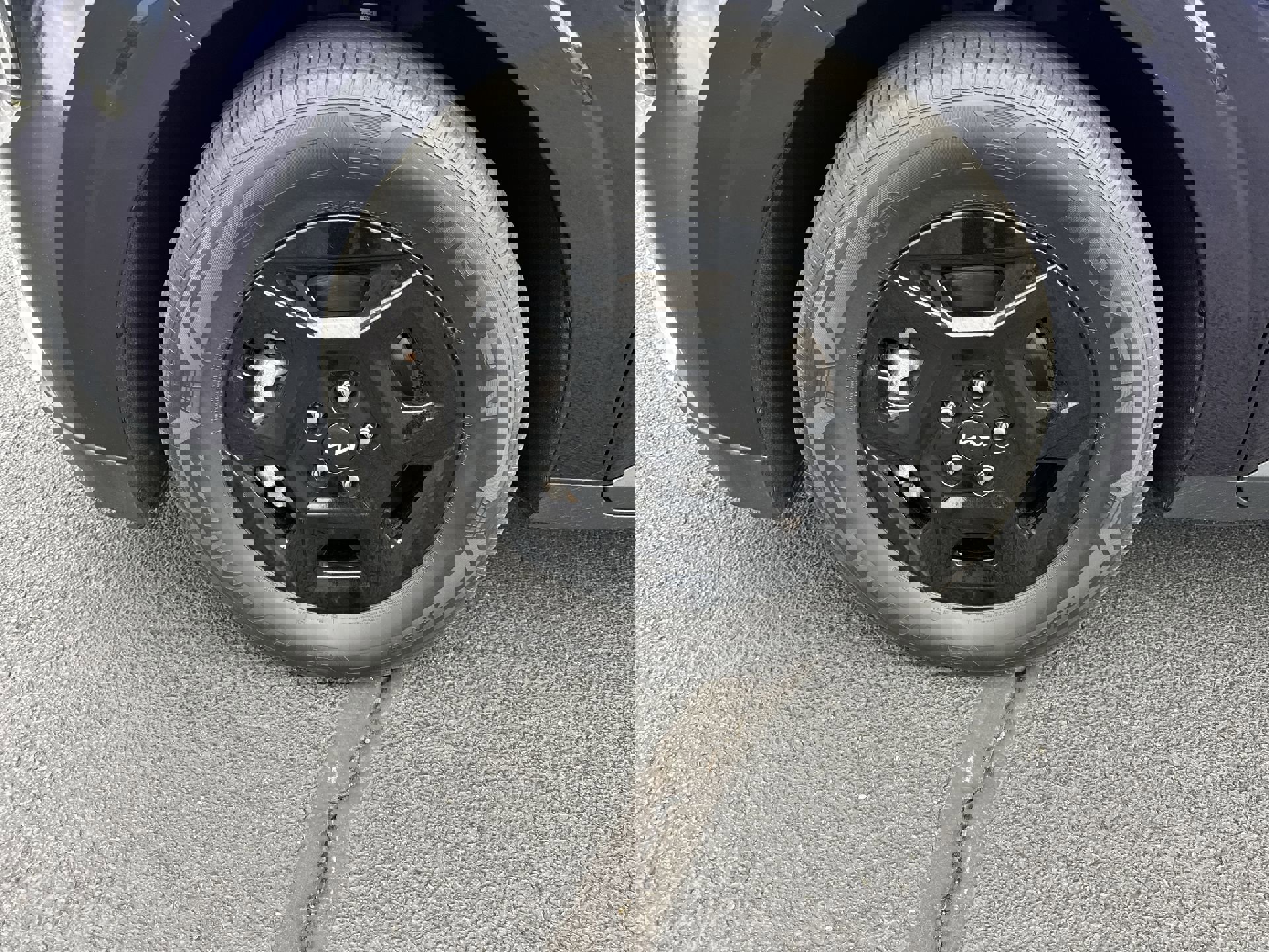 Used 2025 Kia Carnival image 10