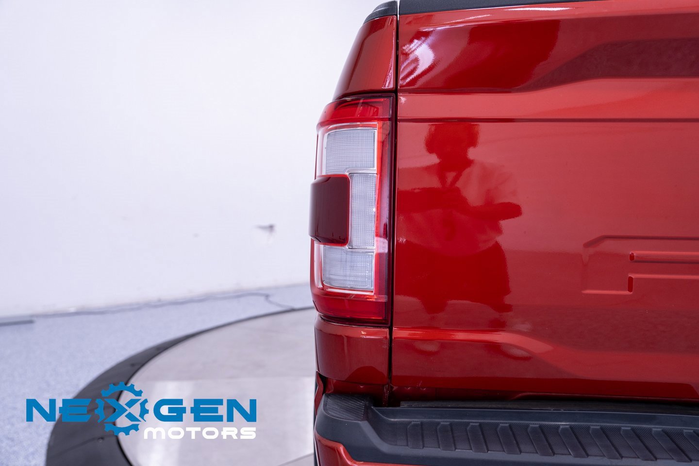 Used 2023 Ford F150 Lariat w/ Trailer Tow Package image 57