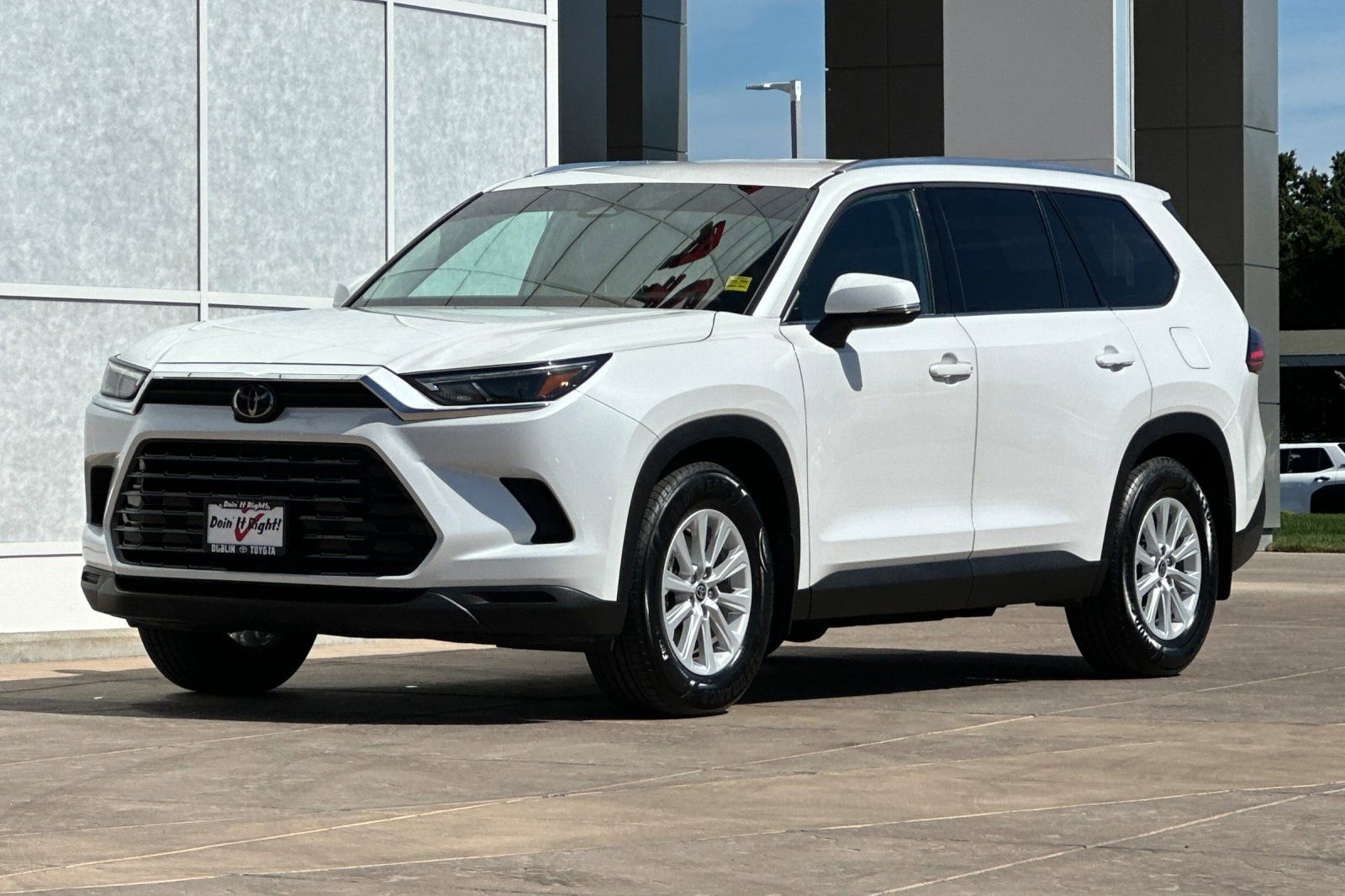Certified 2024 Toyota Grand Highlander XLE image 10