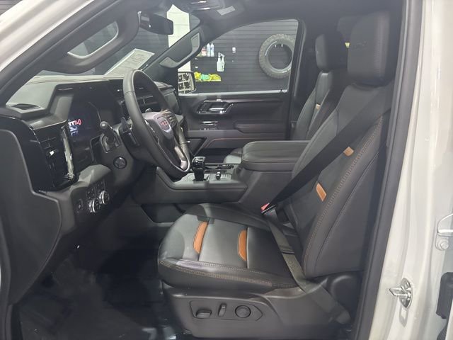 Used 2025 GMC Sierra 1500 AT4 image 11
