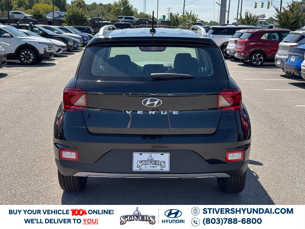 New 2026 Hyundai Venue SEL FWD image 12